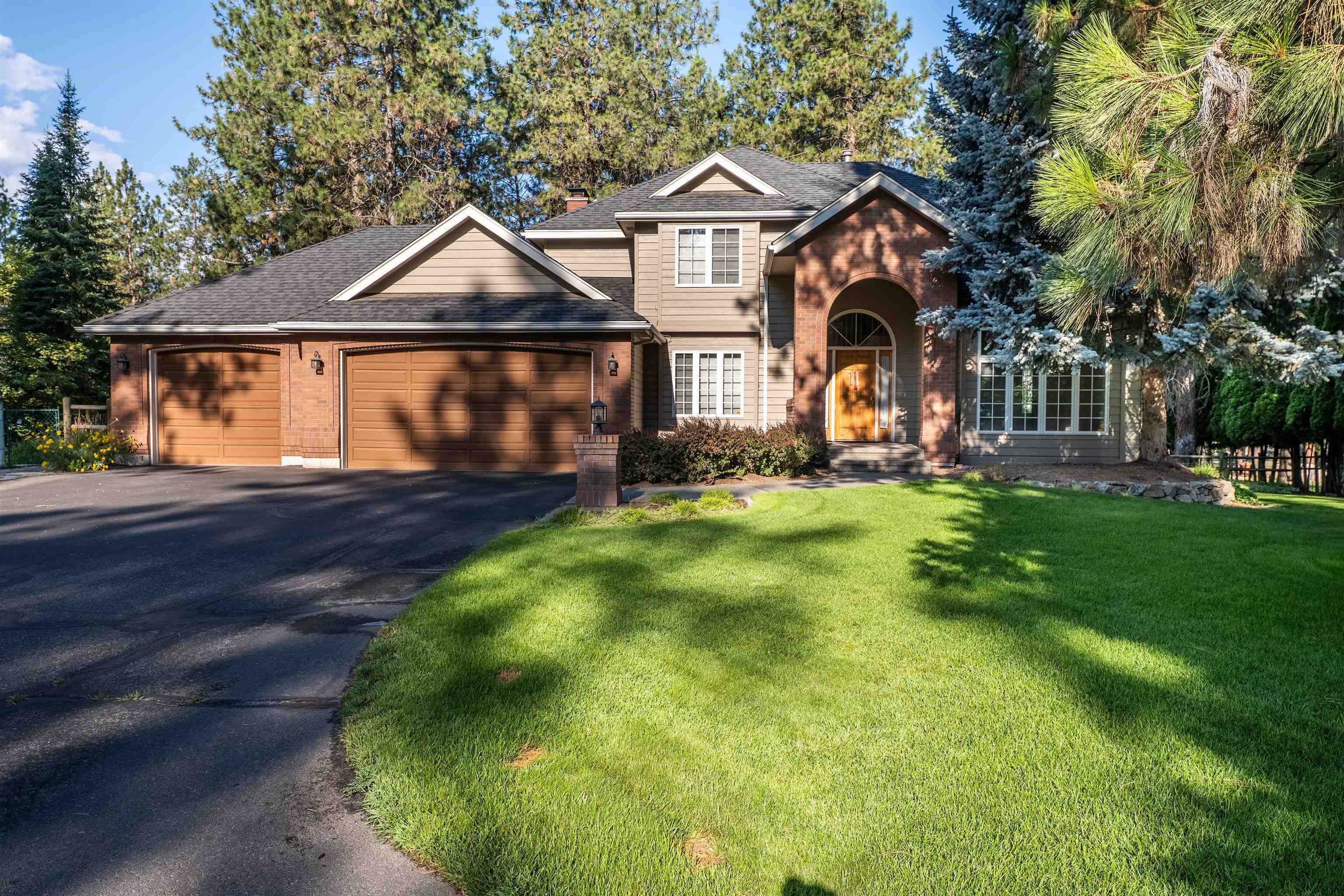 Property Photo:  17805 N Saddle Hill Rd  WA 99005 