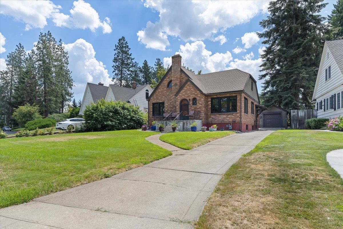 Property Photo: 848 E 28th Ave WA 99203