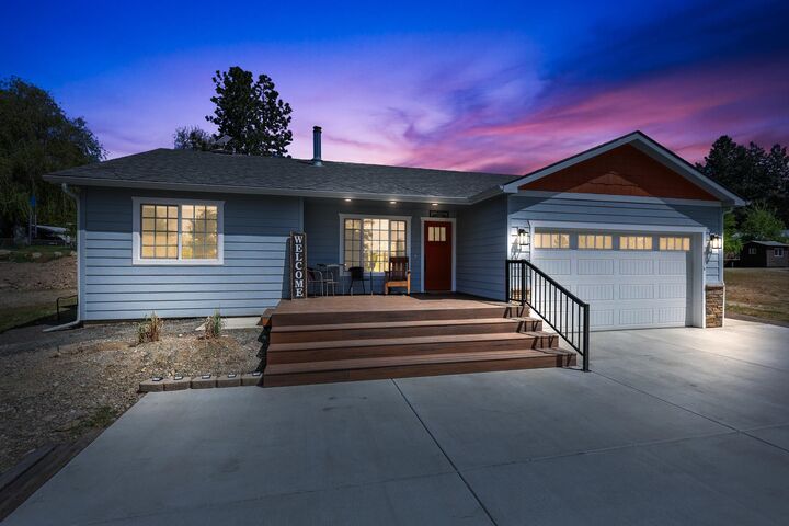 Property Photo:  38116 N Sheets Rd  WA 99009 