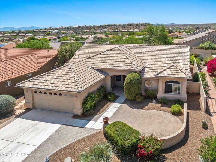 Property Photo: 36892 S Golf Course Drive AZ 85739