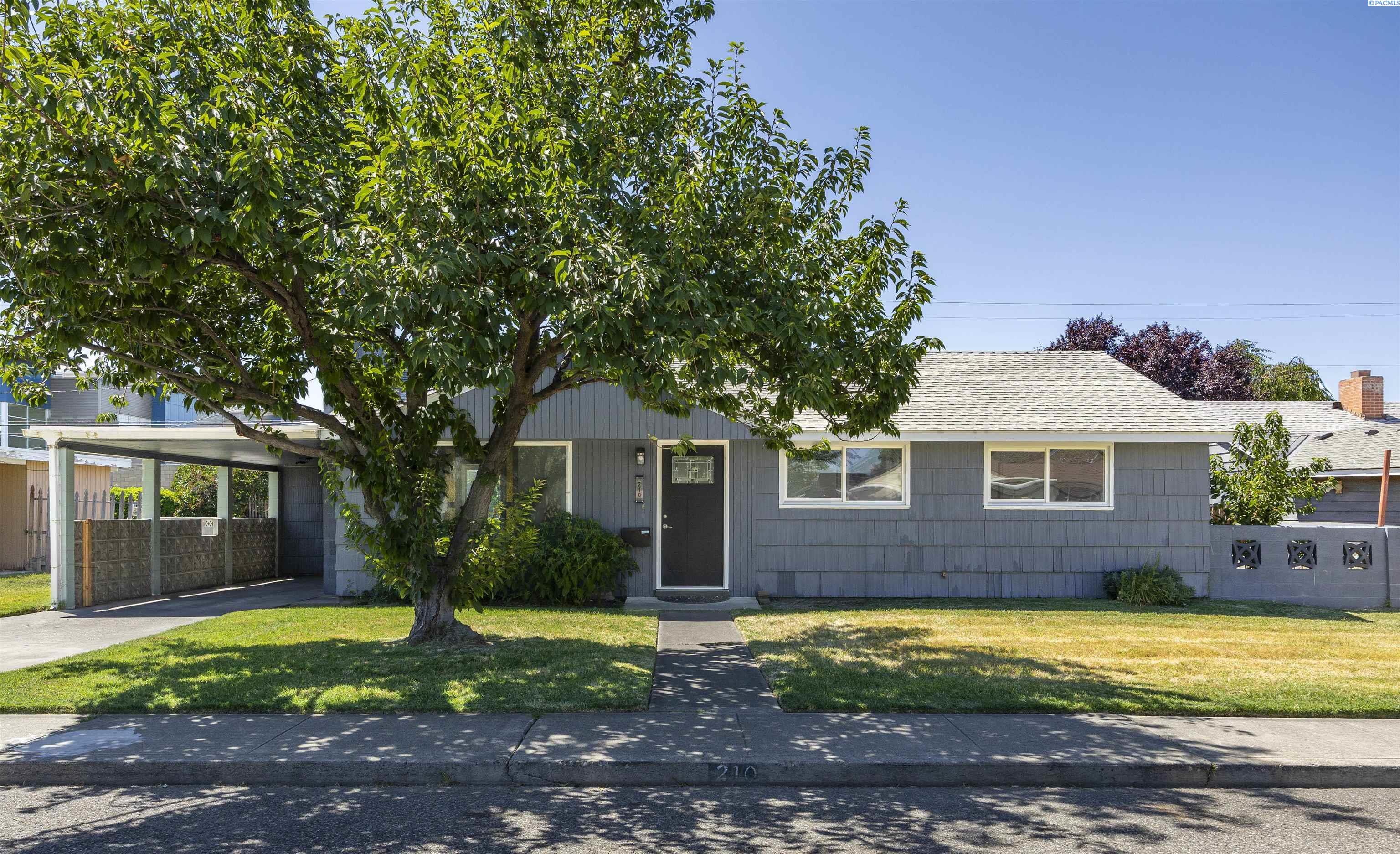 210 S Anderson St  Kennewick WA 99336 photo