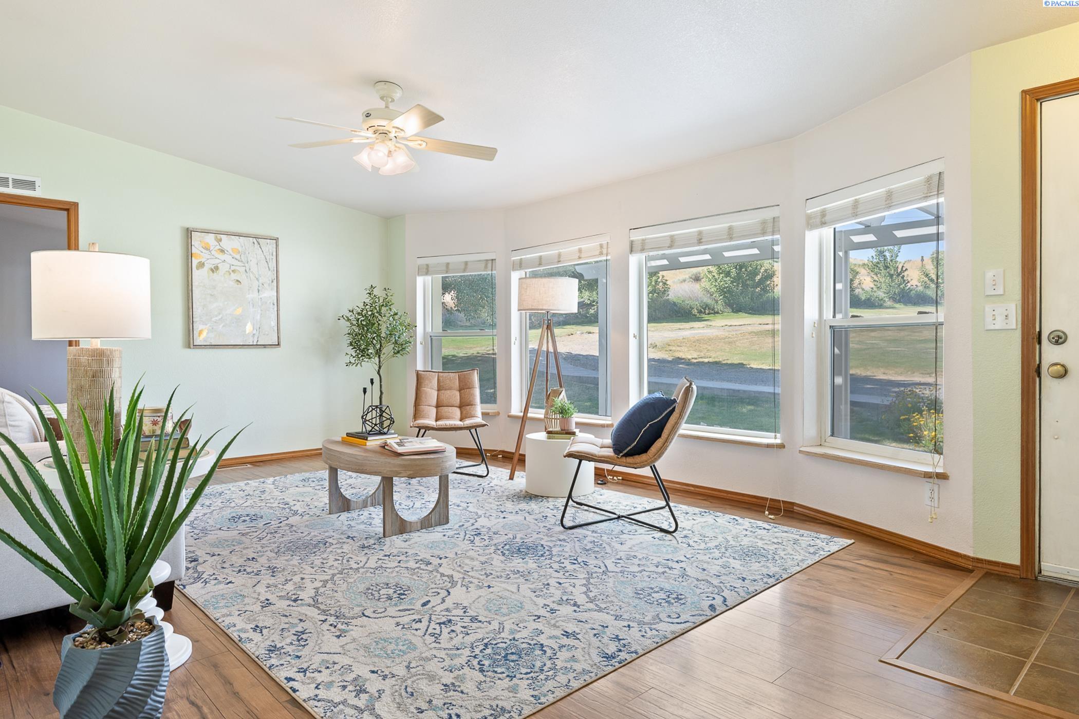 Property Photo: 3101 Fir Rd. WA 99330