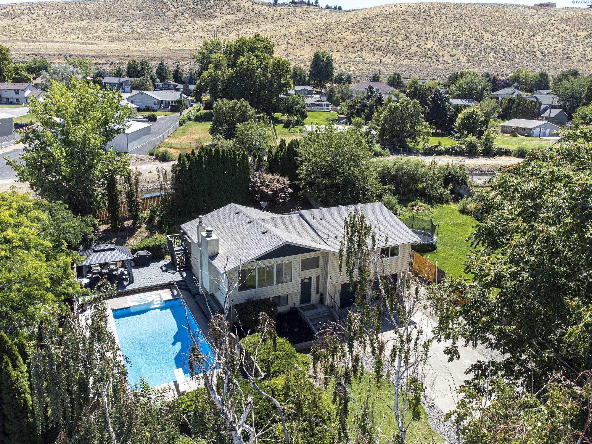 6013 W 17th Ave  Kennewick WA 99338 photo