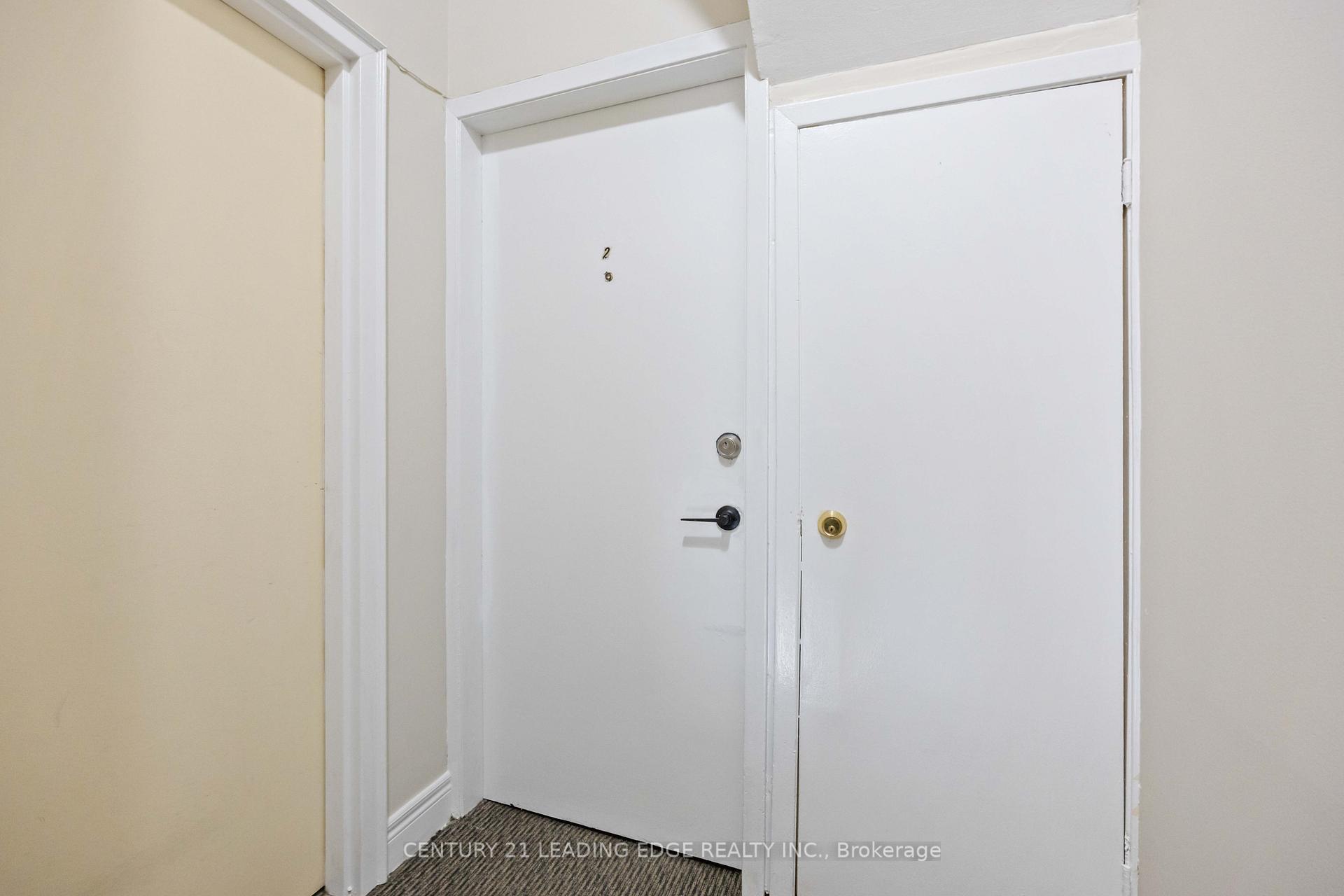 Photo de la propriété:  526 Bloor Street W #2  ON M5S 1Y3 