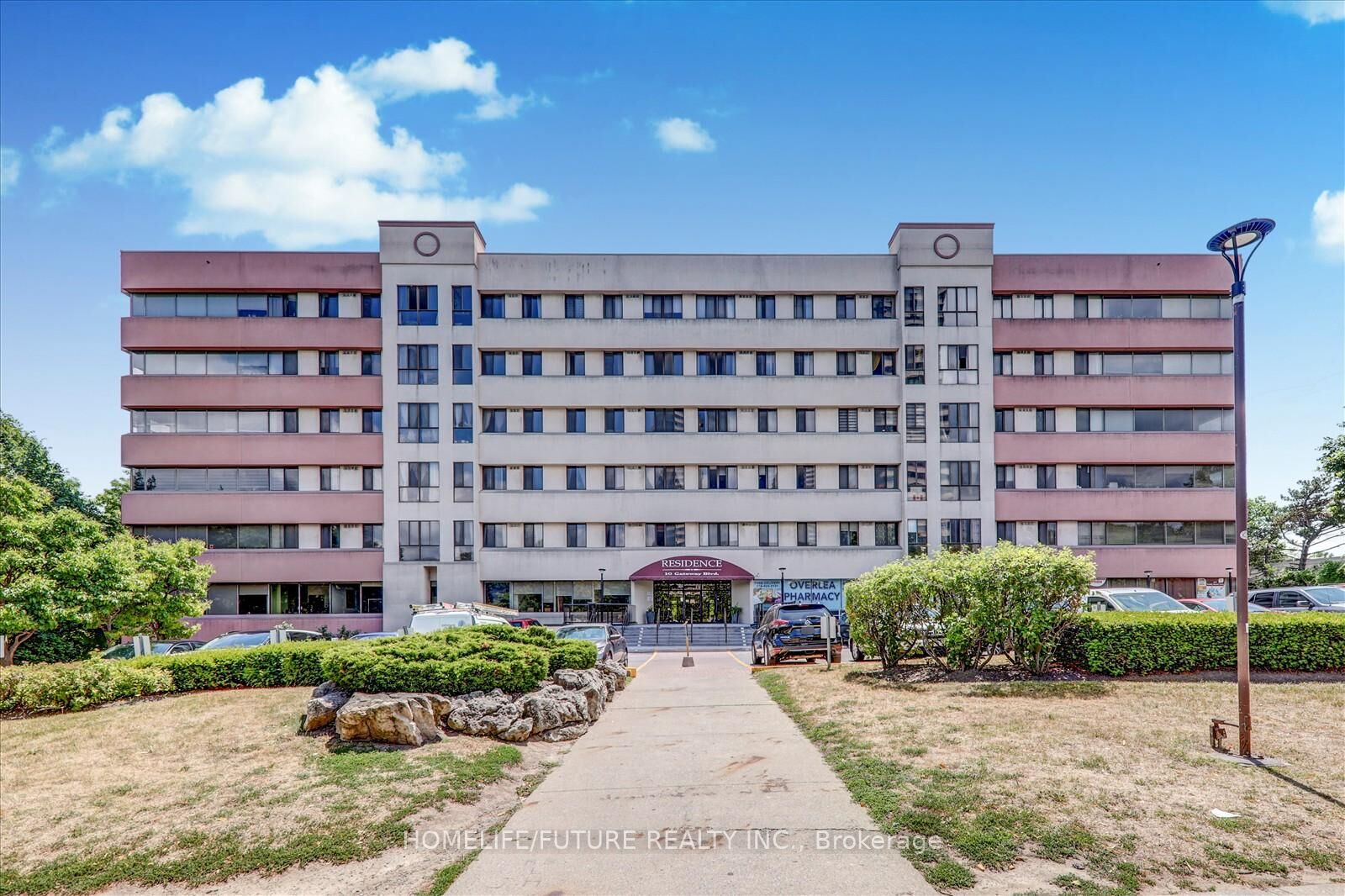 Property Photo: 10 Gateway Boulevard 506 ON M3C 3A1