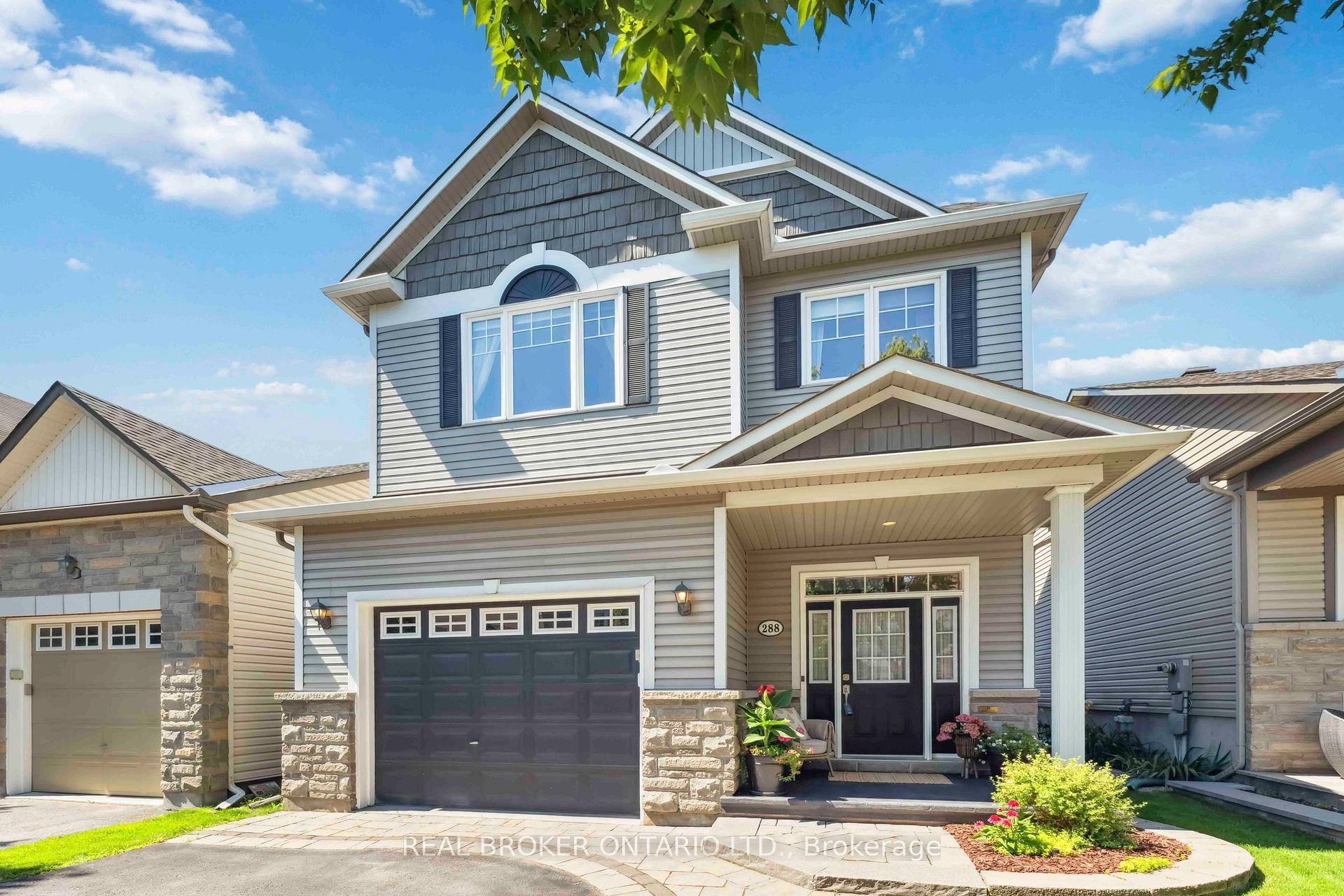 Property Photo: 288 Harthill Way ON K2J 0P3