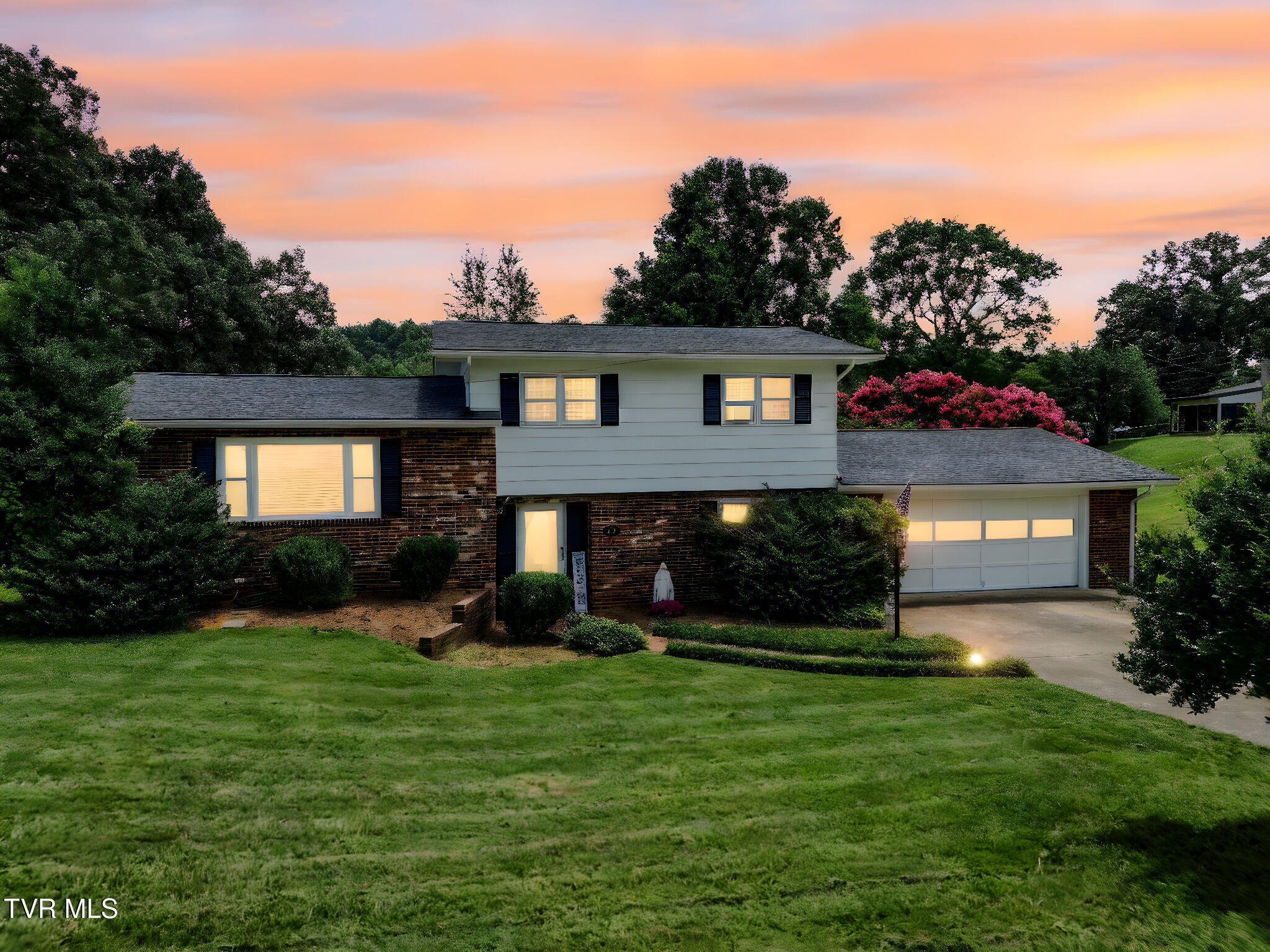 Property Photo:  103 Edgewood Drive  TN 37743 