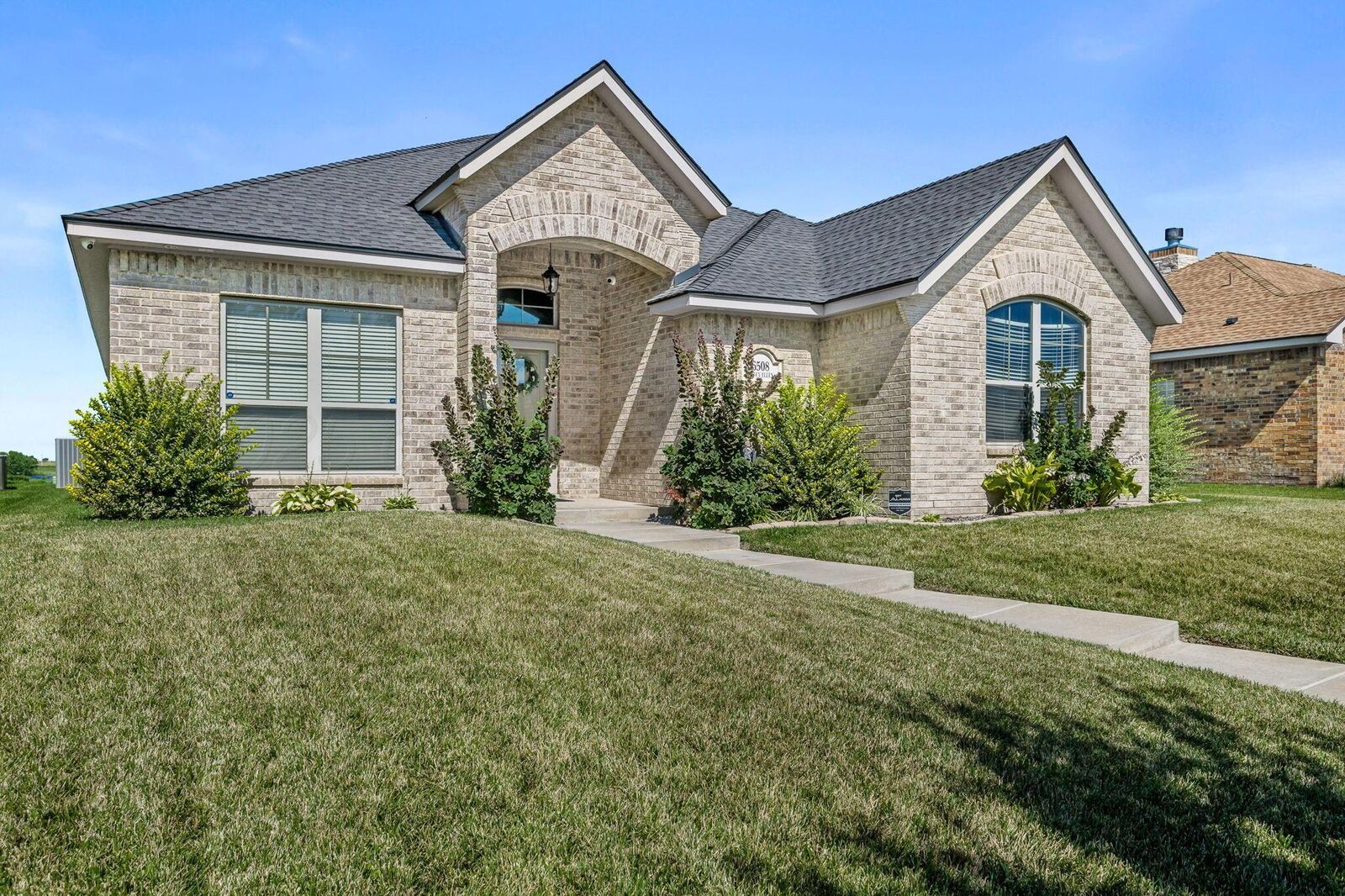 Property Photo: 6508 Nancy Ellen Street TX 79119-6327