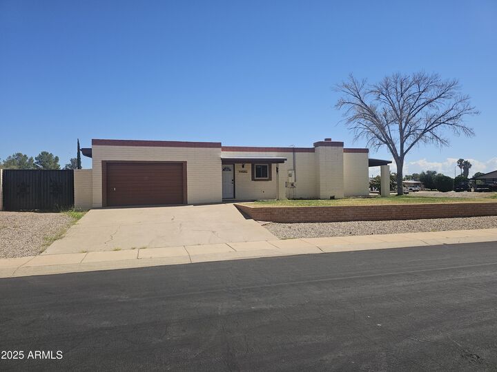 Property Photo:  4535 Paseo Manolete --  AZ 85635 