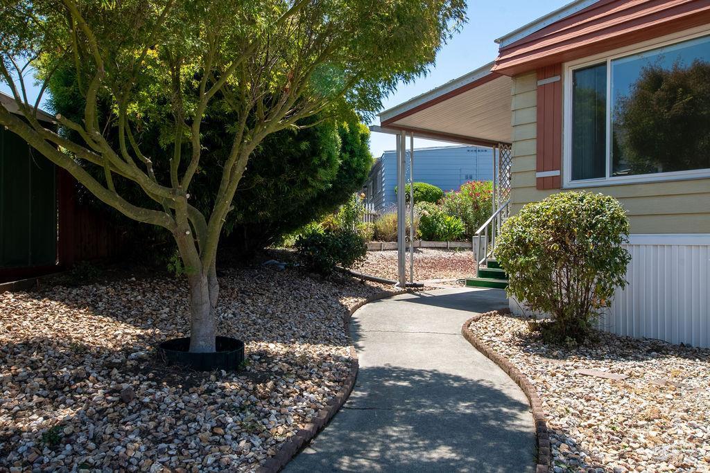 Property Photo: 3000 Broadway Street 18 CA 94503