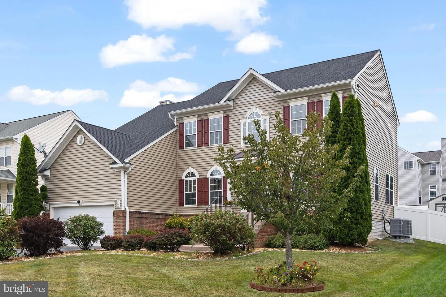 Property Photo: 114 Nassau Drive VA 22602