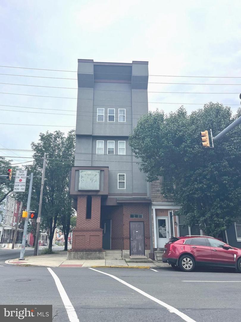 Property Photo: 383 Schuylkill Avenue PA 19601