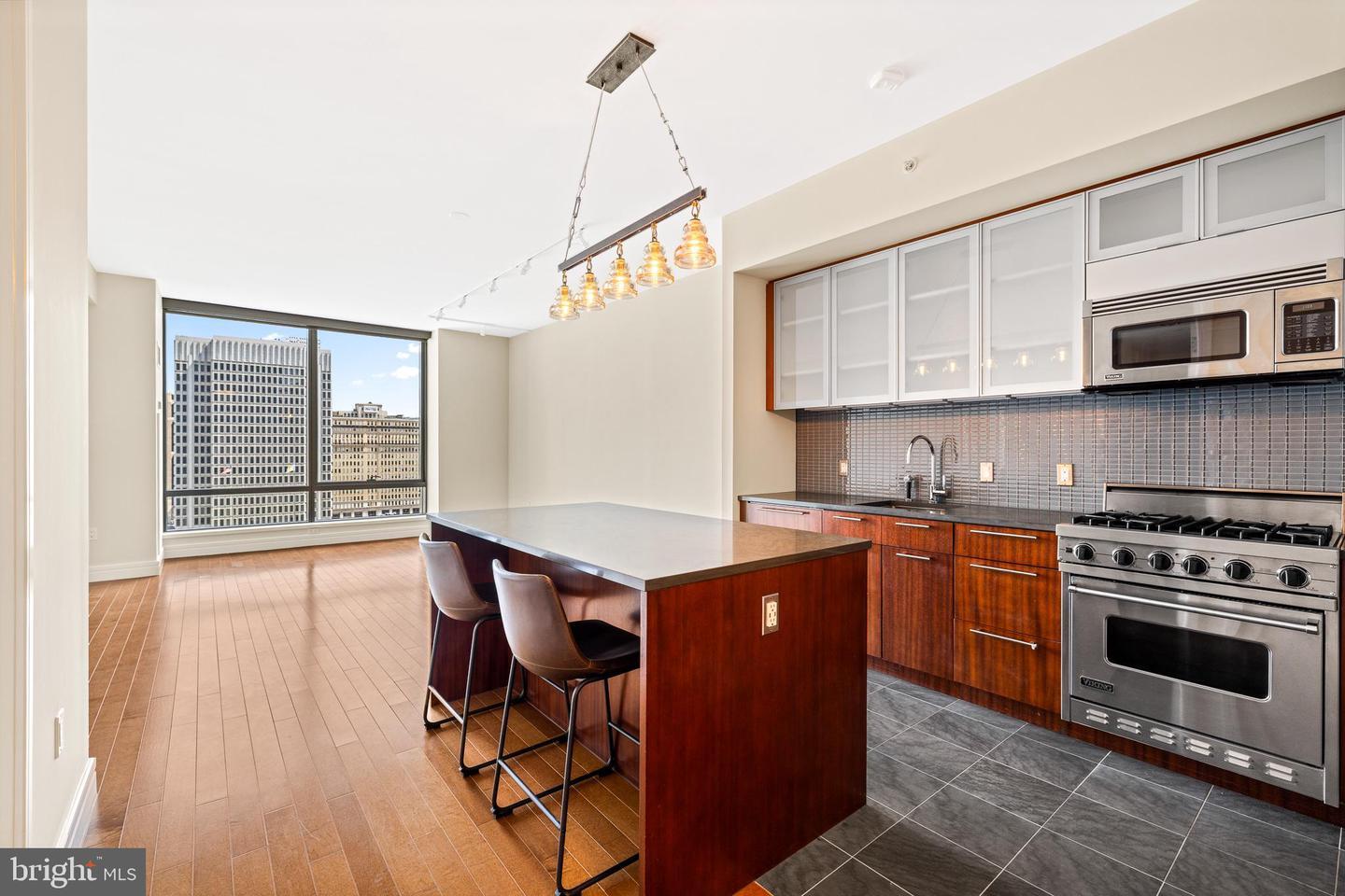 1414 S Penn Square 14E  Philadelphia PA 19102 photo