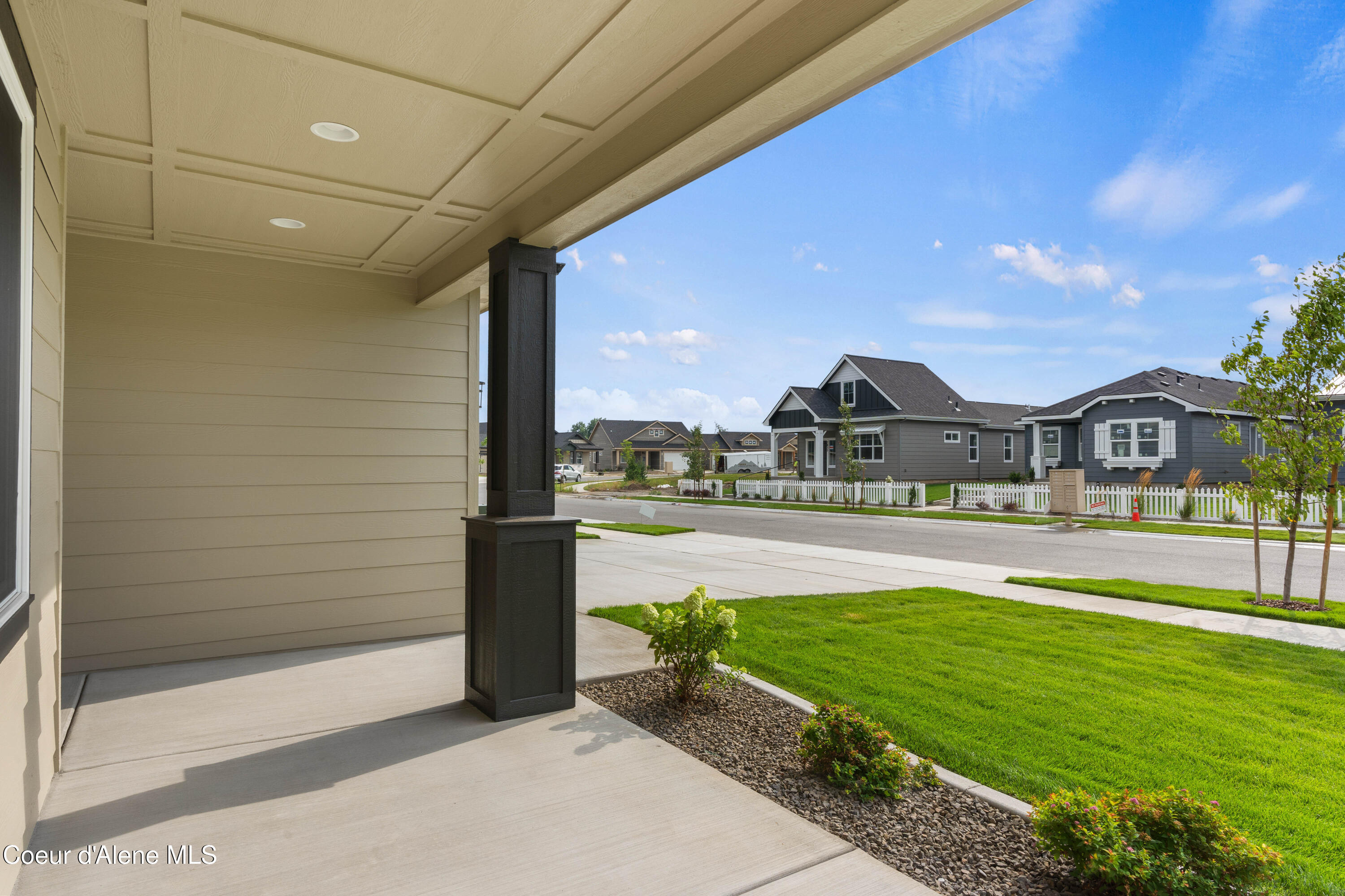 Property Photo: 1720 W Alsea Lp ID 83854