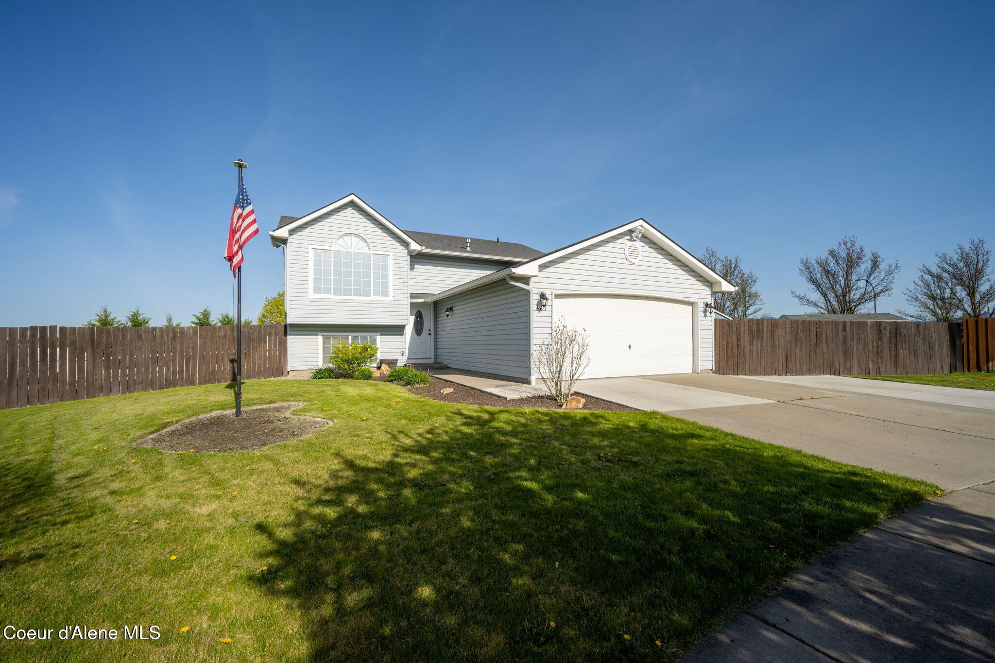 Property Photo: 461 N Blandwood Ct ID 83854