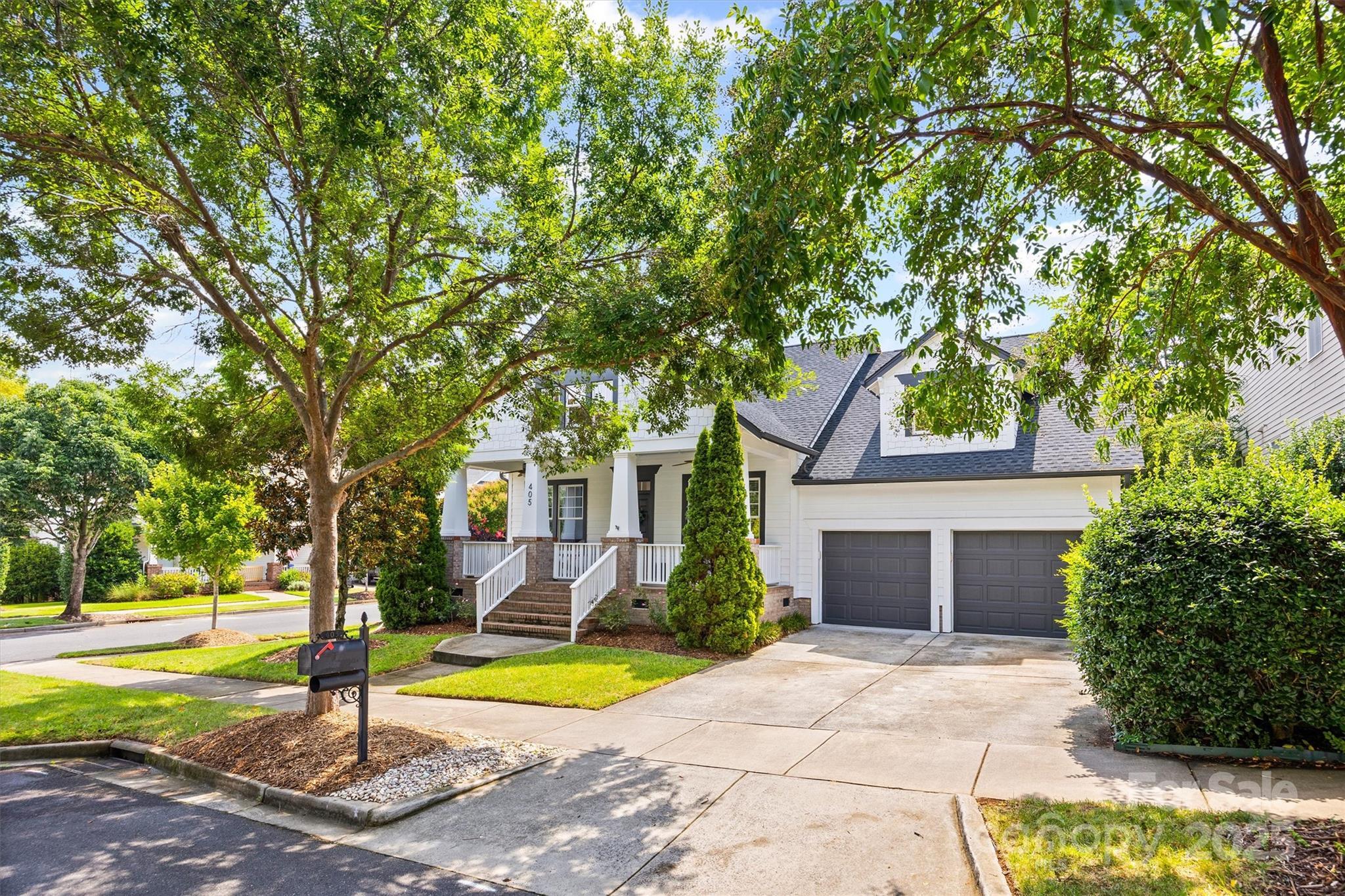 Property Photo: 405 Esther Court SC 29708