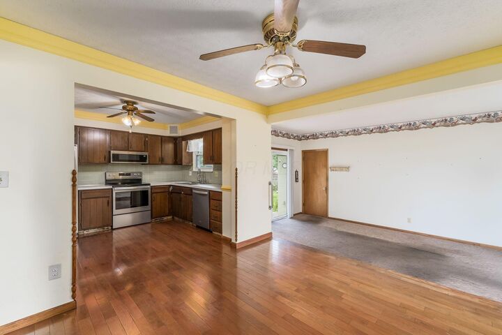 Property Photo:  267 Rugby Lane  OH 43230 