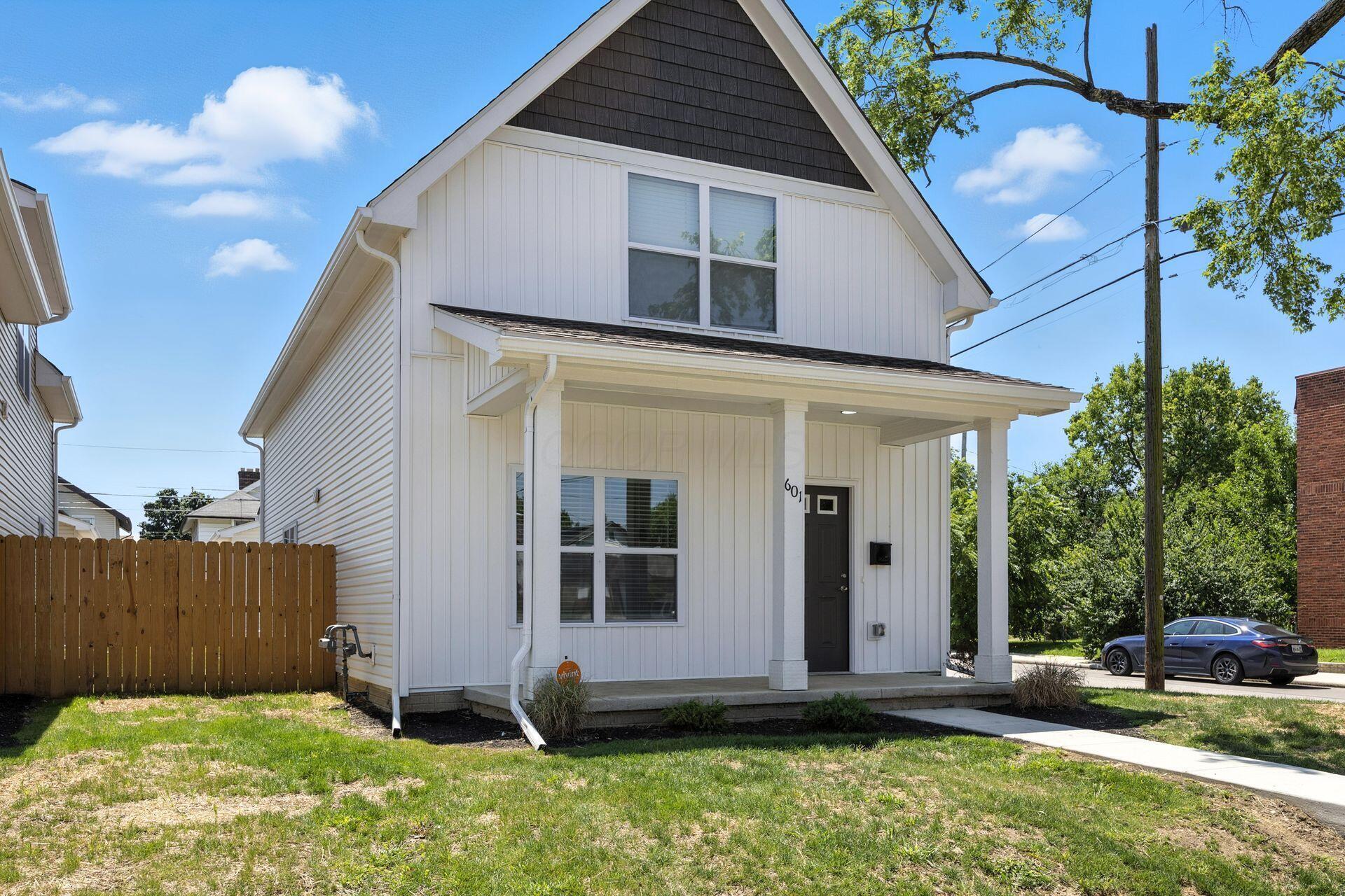 Property Photo: 601 Frebis Avenue OH 43206