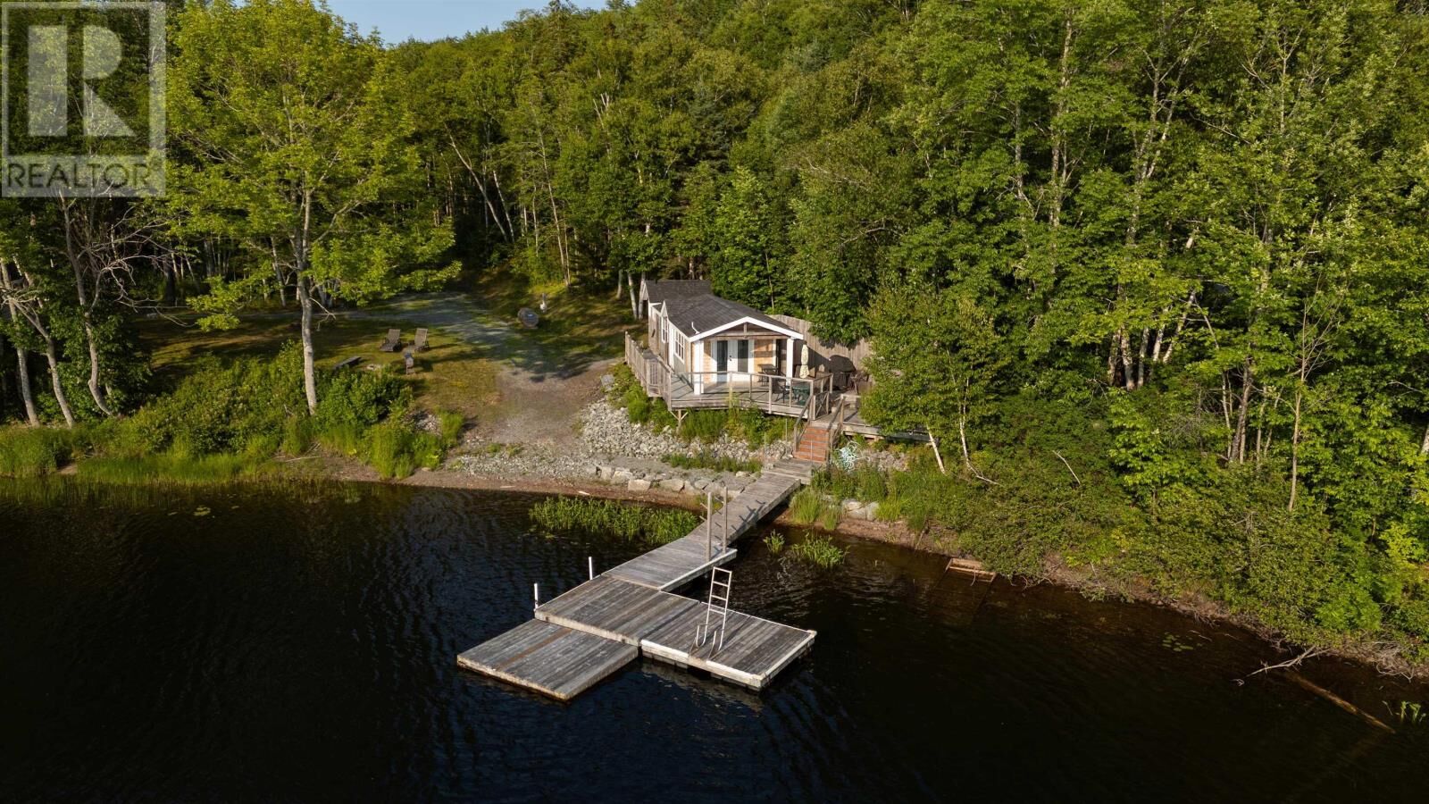 Photo de la propriété:  1207 Highway 7 Lochaber  NS B2G 2L3 