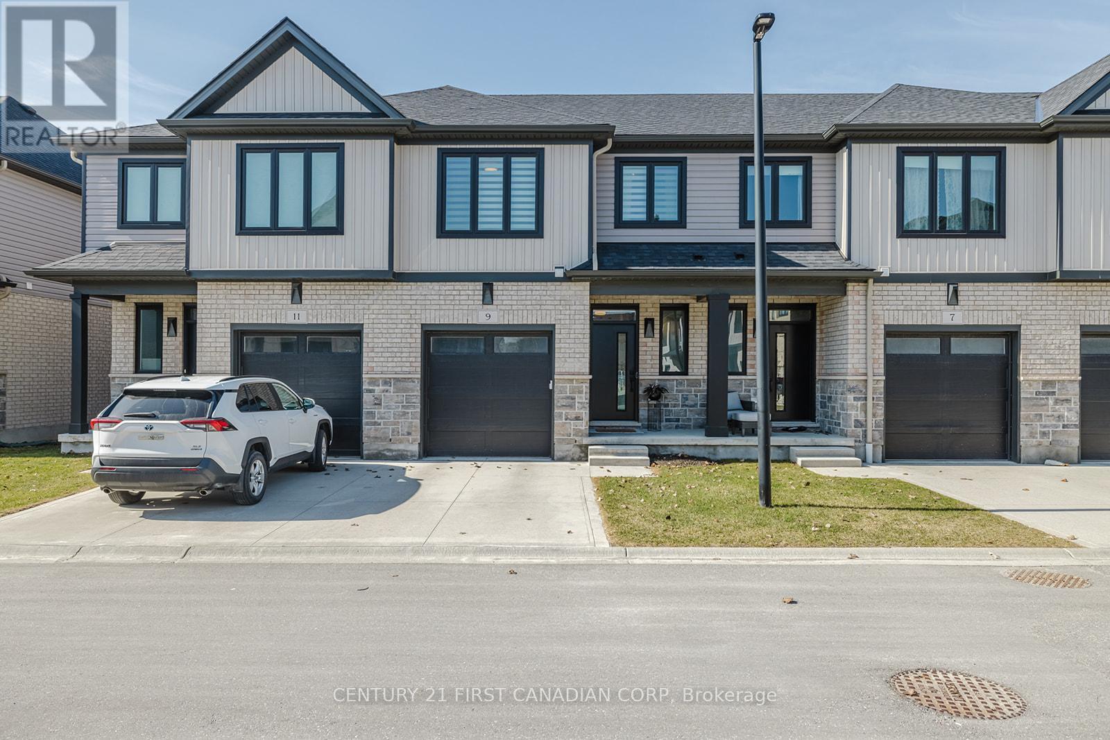 601 Lions Park Drive 9  Strathroy-Caradoc (Mount Brydges) ON N0L 1W0 photo