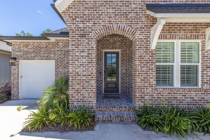 Property Photo: 123 Caraway Drive FL 32578