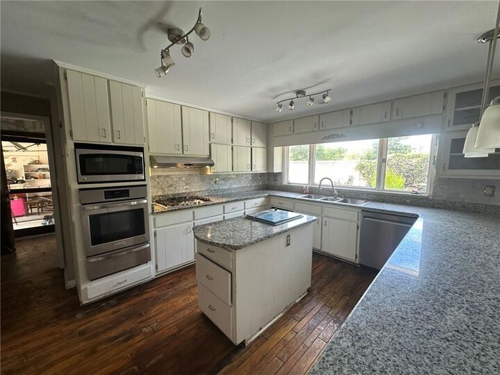 Property Photo: 176 Mask Road GA 30215