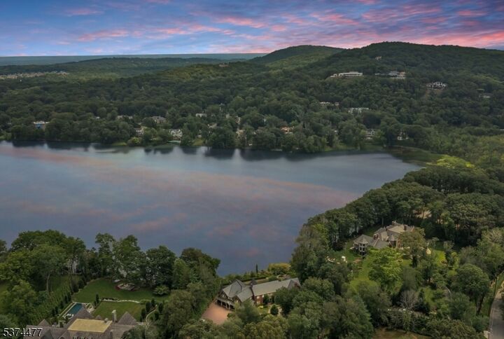 Property Photo: 311 Algonquin Rd NJ 07417