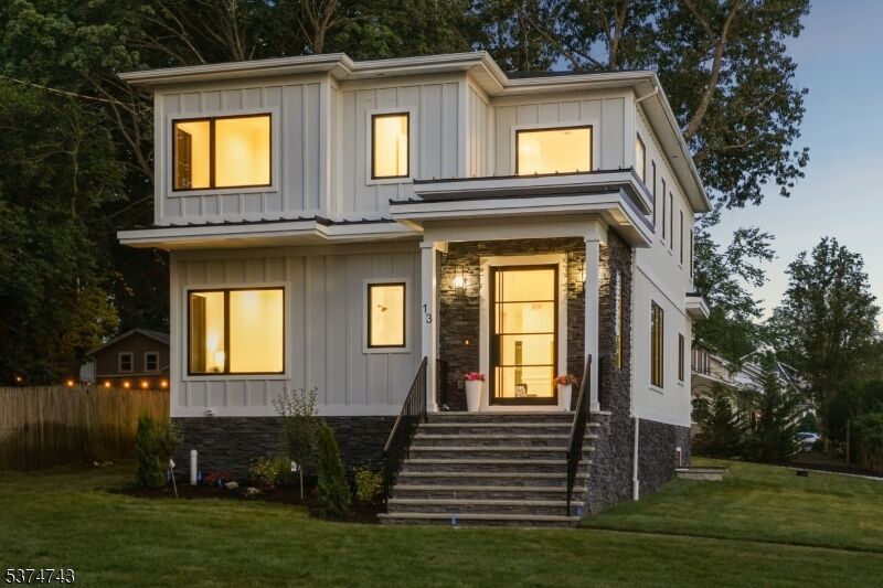 Property Photo: 13 Beverly Rd NJ 07039