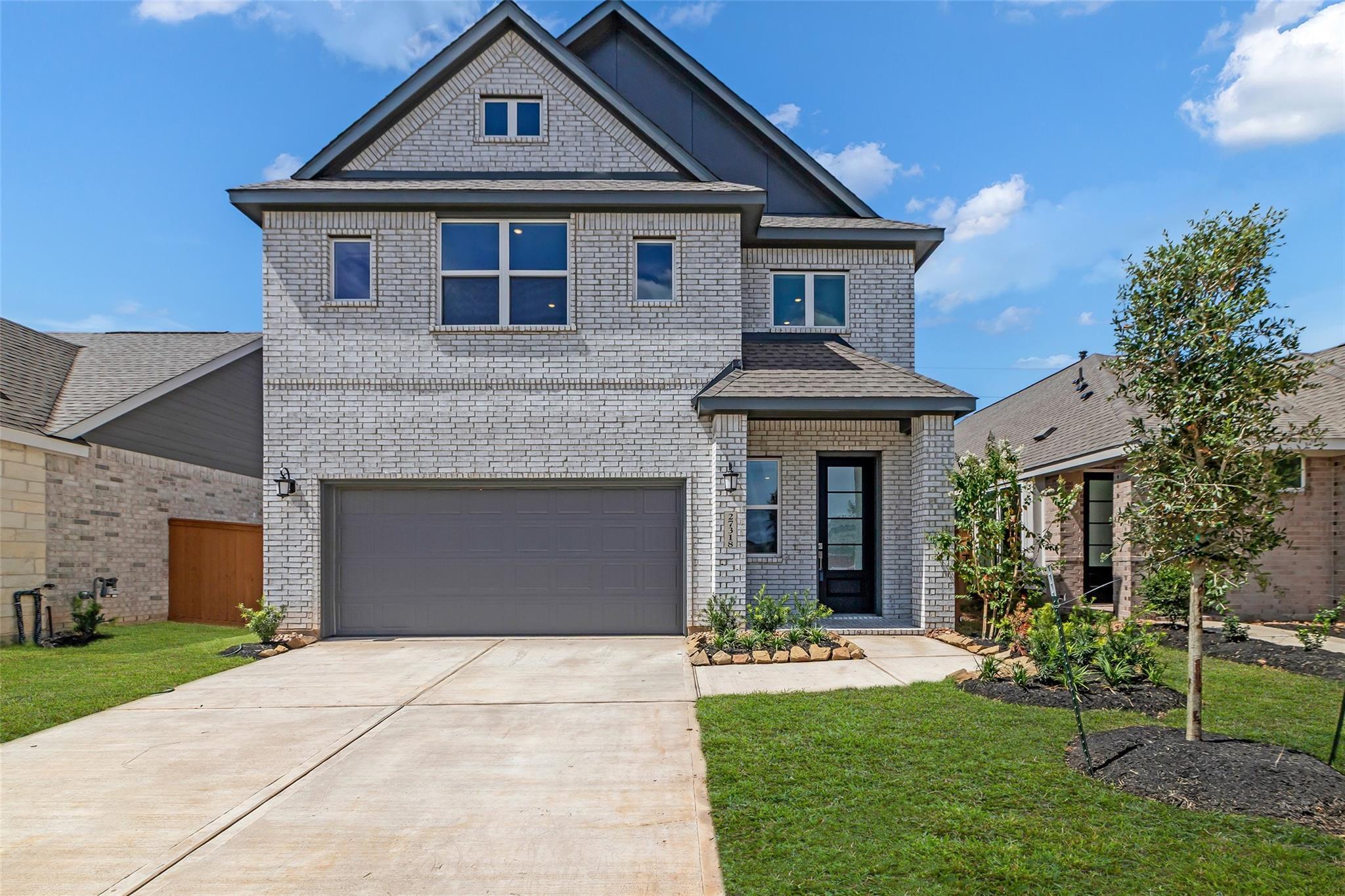 Property Photo: 27318 Sweetwater Bay Drive TX 77493
