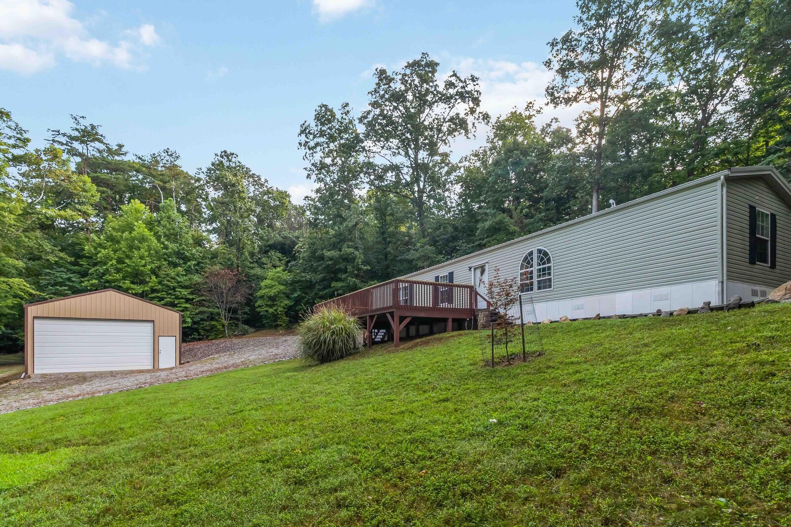 Property Photo:  45 Dogwood Circle  KY 42519 
