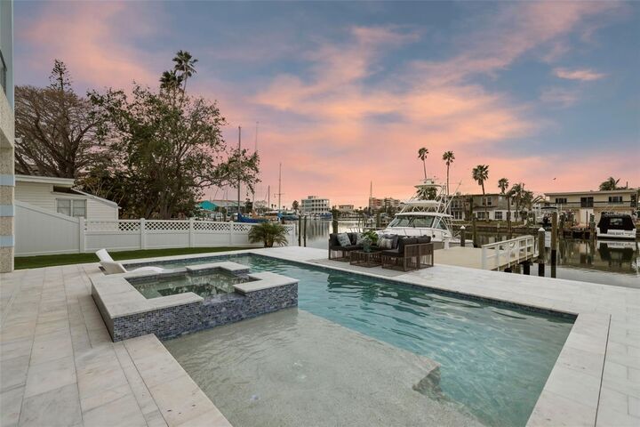 Property Photo: 326 129th Avenue E FL 33708