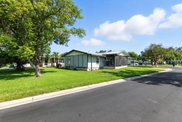 Property Photo:  34448 Countryside Drive  FL 33543 