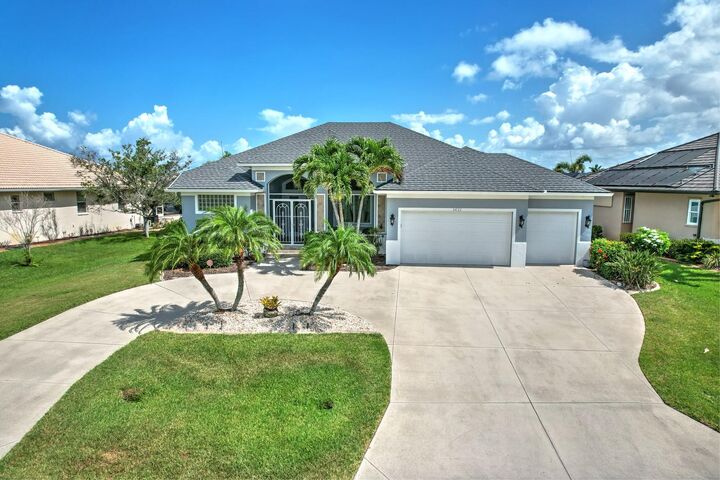 Property Photo:  24122 Pyramid Way  FL 33955 