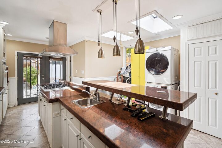 Property Photo: 92 Hutton Street NJ 07307
