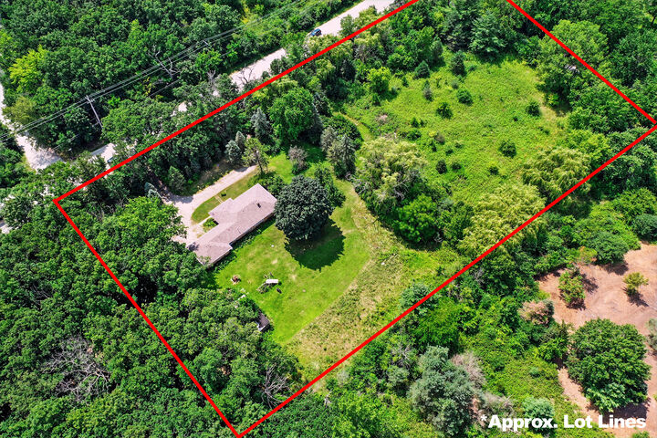 Property Photo:  4392 Il Route 22  IL 60047 