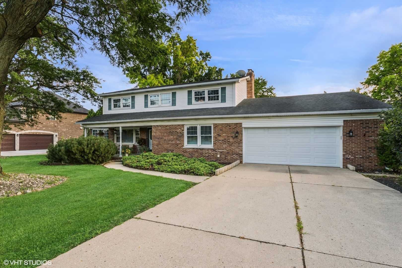 48 Kingston Drive  Oak Brook IL 60523 photo