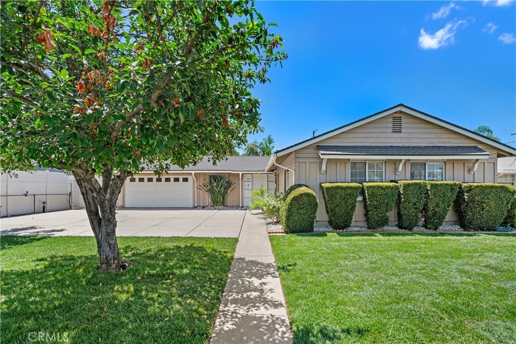 22854 Sherman Way  West Hills CA 91307 photo