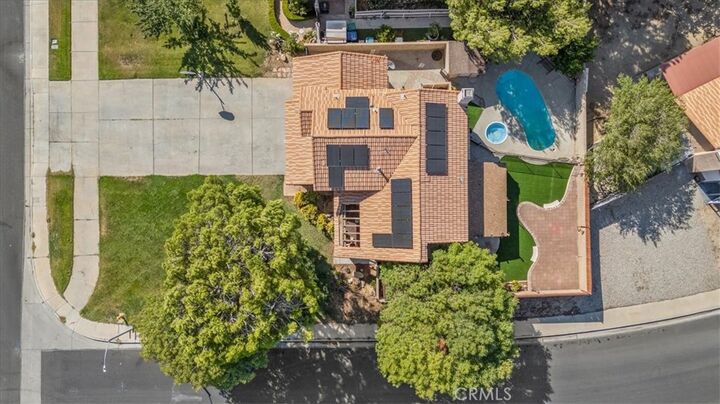 Property Photo:  1233 Springline Drive  CA 93550 