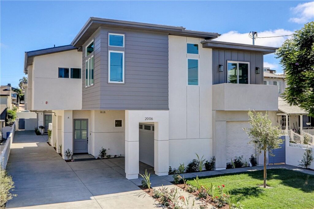 Property Photo:  2006 Belmont Lane A  CA 90278 