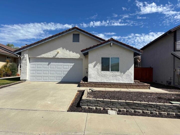 2412 Heatherwood Court  Escondido CA 92026 photo
