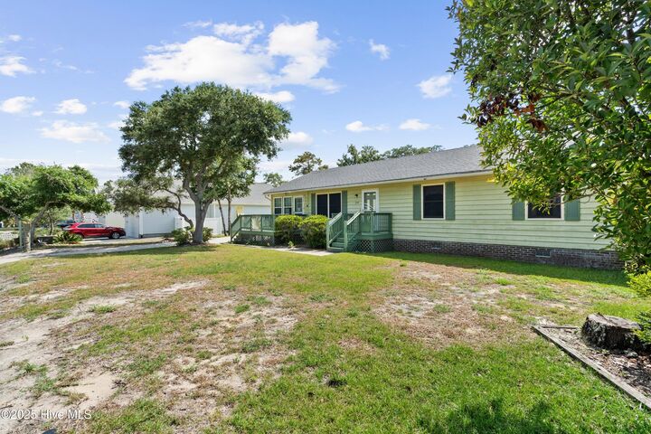 Property Photo: 210 NE 52nd Street NC 28465
