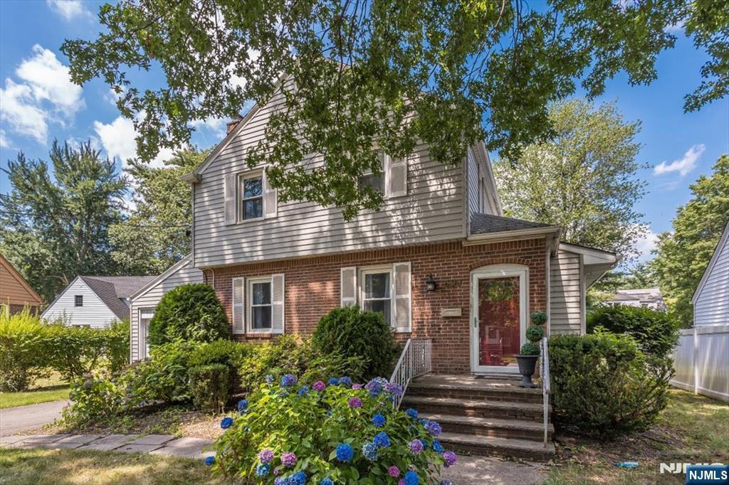 Property Photo: 699 Kent Avenue NJ 07666