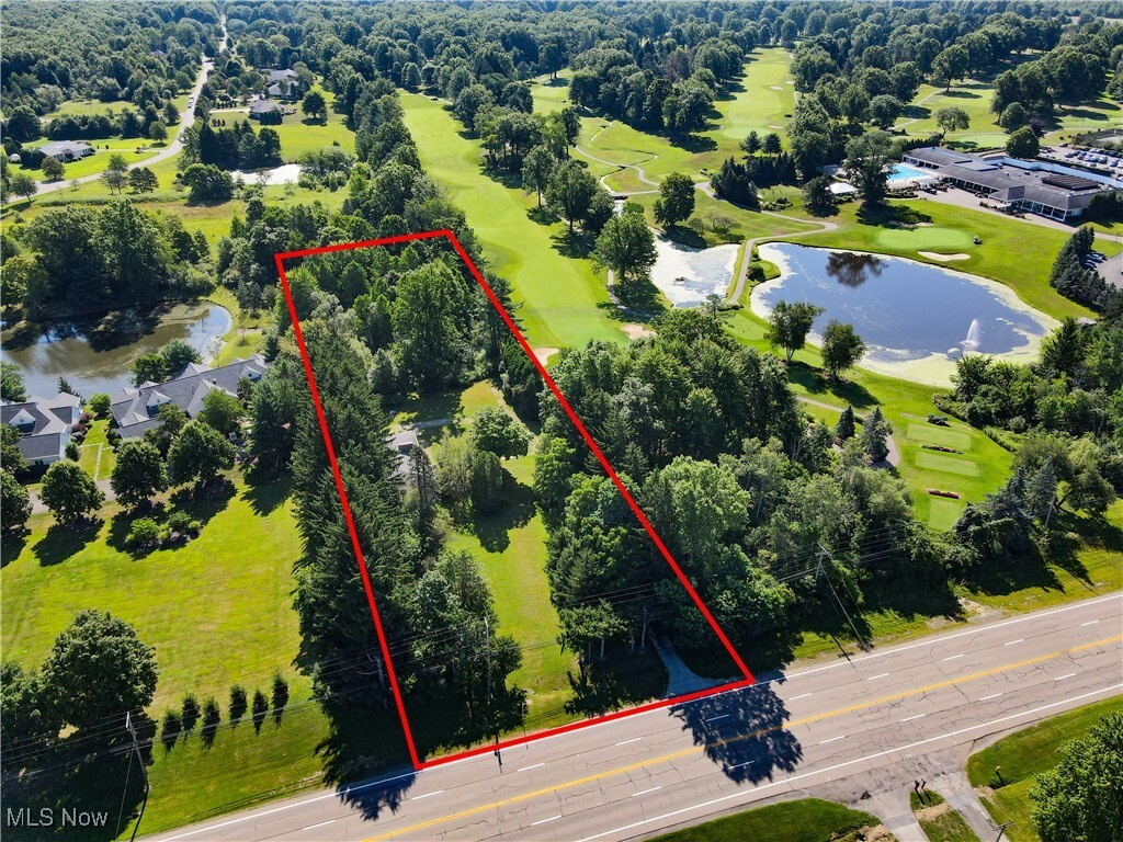 Property Photo: 665 Youngstown Kingsville Road SE OH 44473