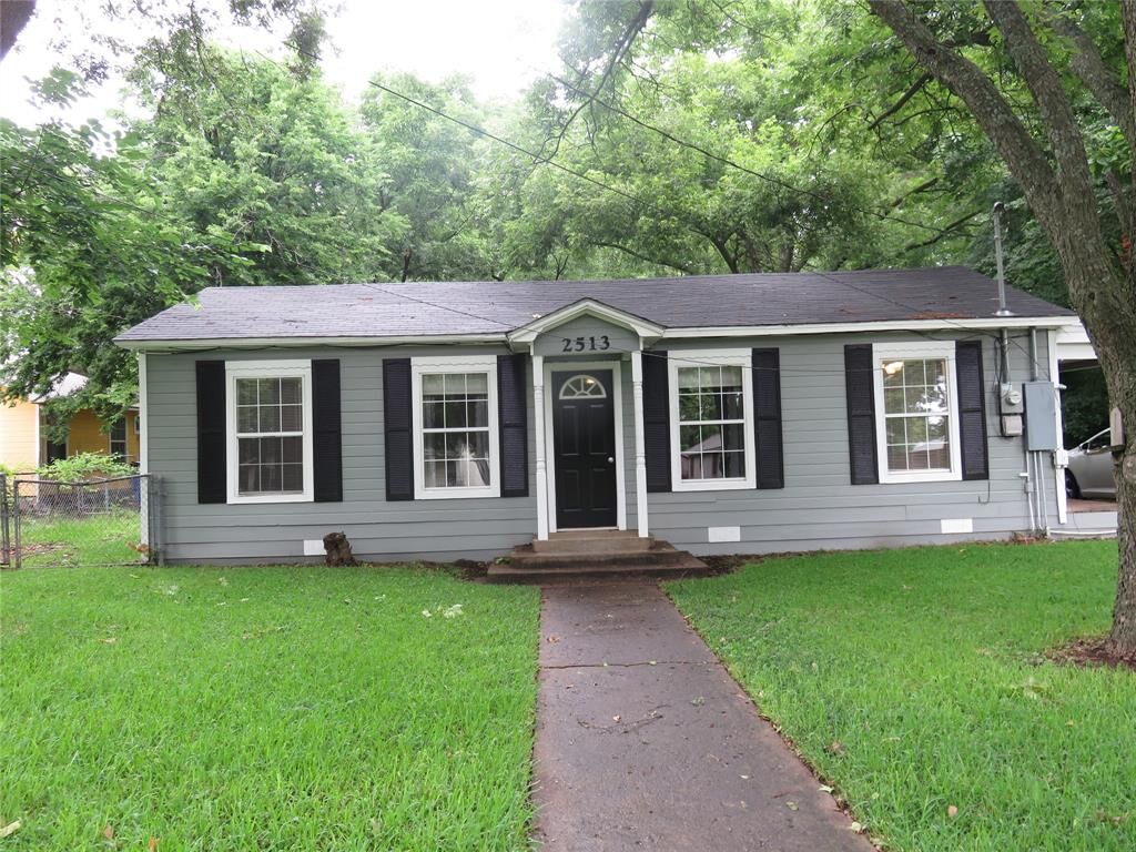 Property Photo:  2513 W Walker Street  TX 75020 