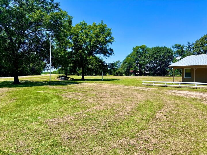 Property Photo:  6903 Farm Road 1498  TX 75462 