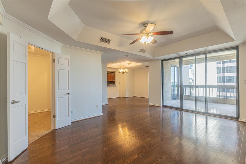 Property Photo: 5909 Luther Lane 1502 TX 75225