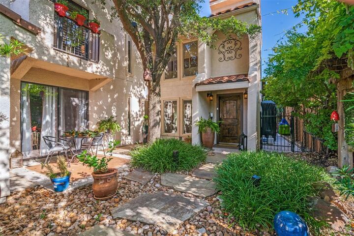 Property Photo: 3306 Lakeside Drive TX 75087