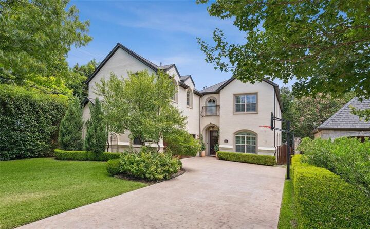 Property Photo:  2917 Westridge Avenue  TX 76116 