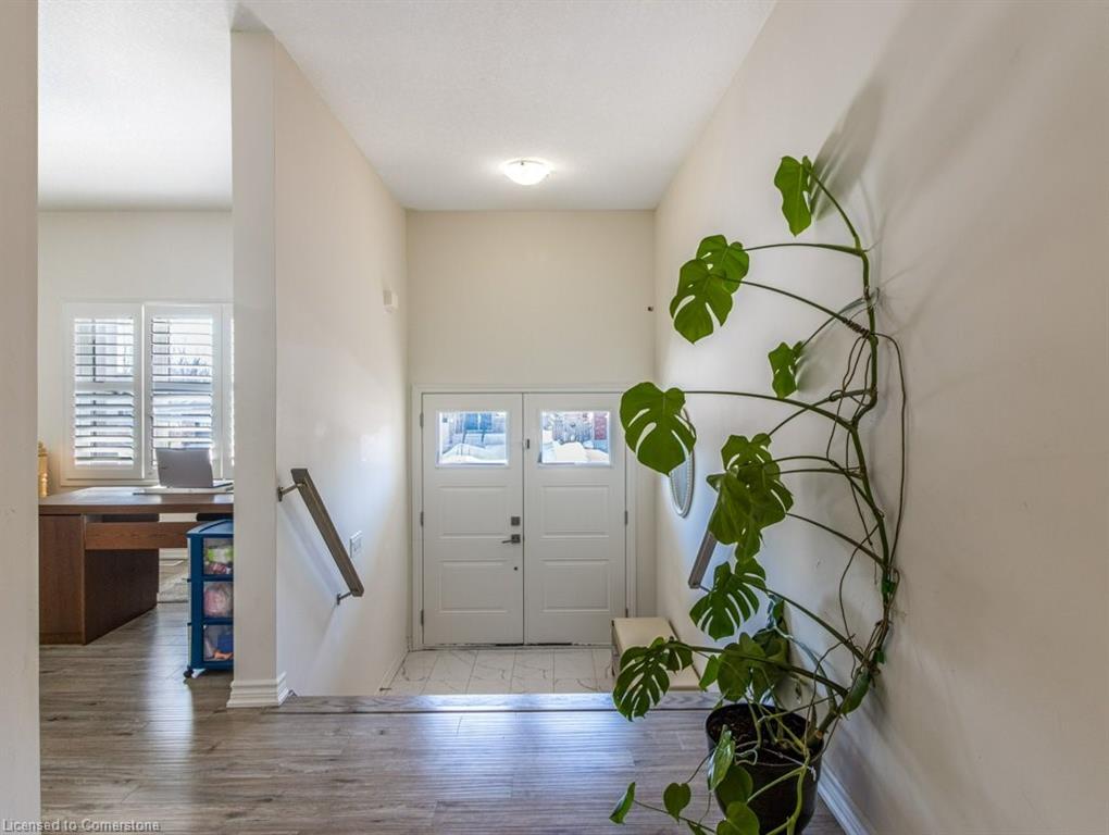 Photo de la propriété: 11 Peterson Street ON N0J 1G0
