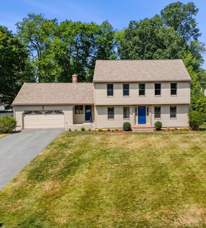 Property Photo:  48 Tolland Rd  MA 01845 